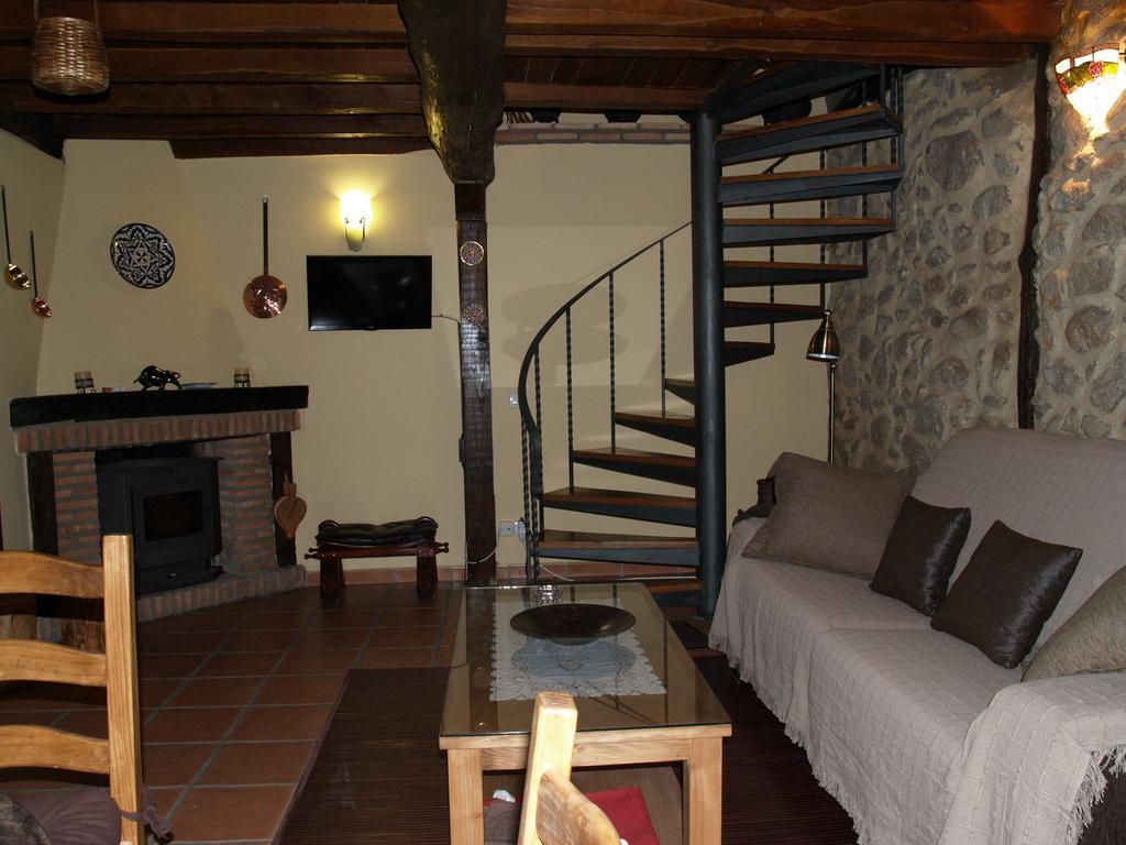La Casa Del Vado Guest House Hervas Exterior photo