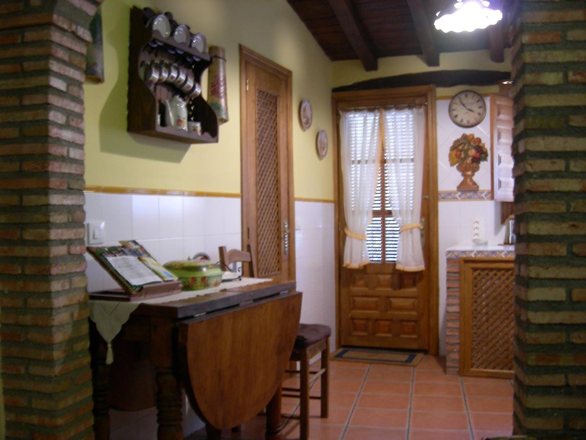 La Casa Del Vado Guest House Hervas Exterior photo