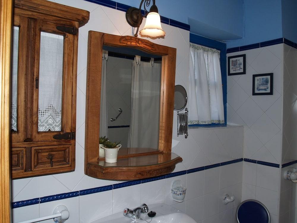 La Casa Del Vado Guest House Hervas Exterior photo